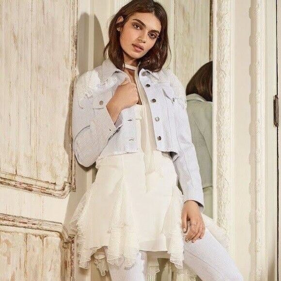 cinq à sept Cropped Denim Jacket with Lace Trim - Picture 4 of 4